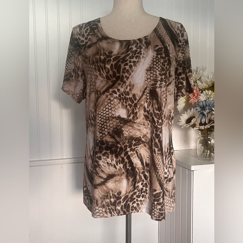 JM Collection  Black & Brown Animal Print Textured Top Size L